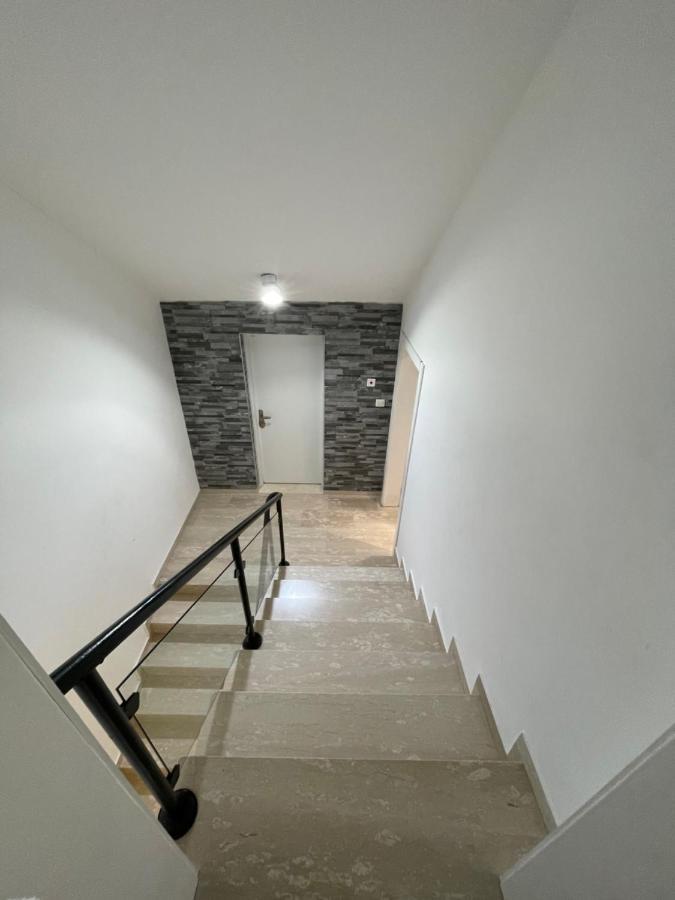 White-design Villa Eilat