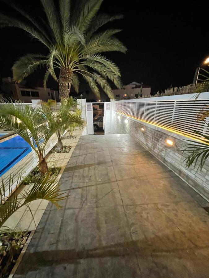 White-design * Eilat
