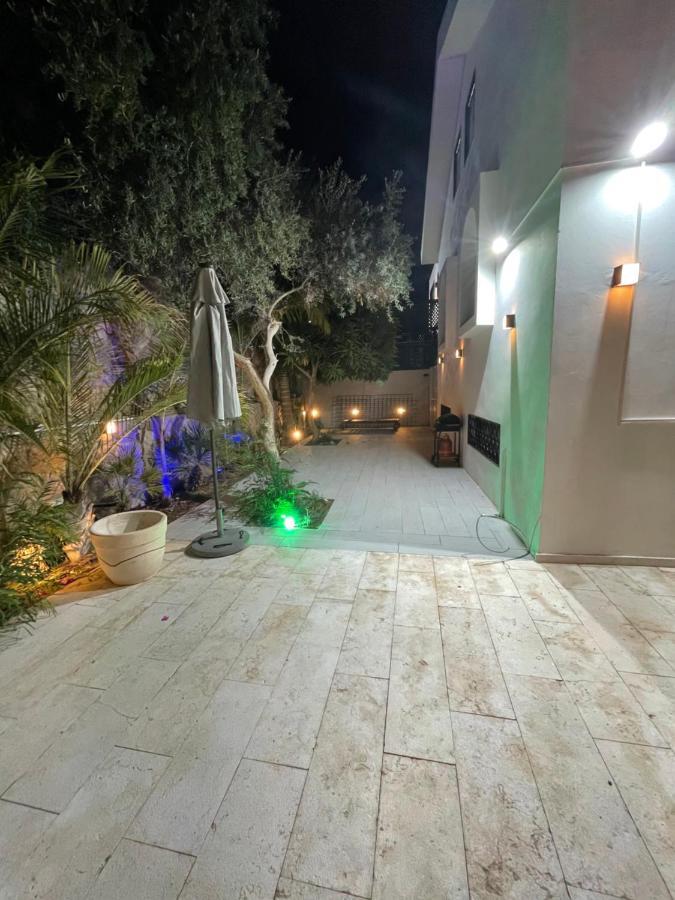 White-design Villa